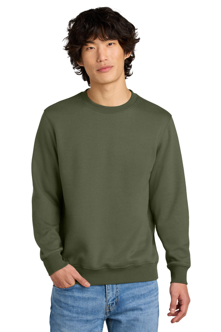 District Perfect Weight   Fleece Crew