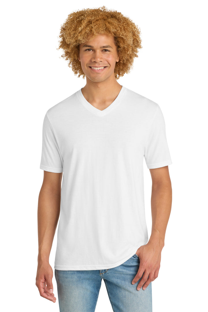District Perfect Tri   V-Neck Tee