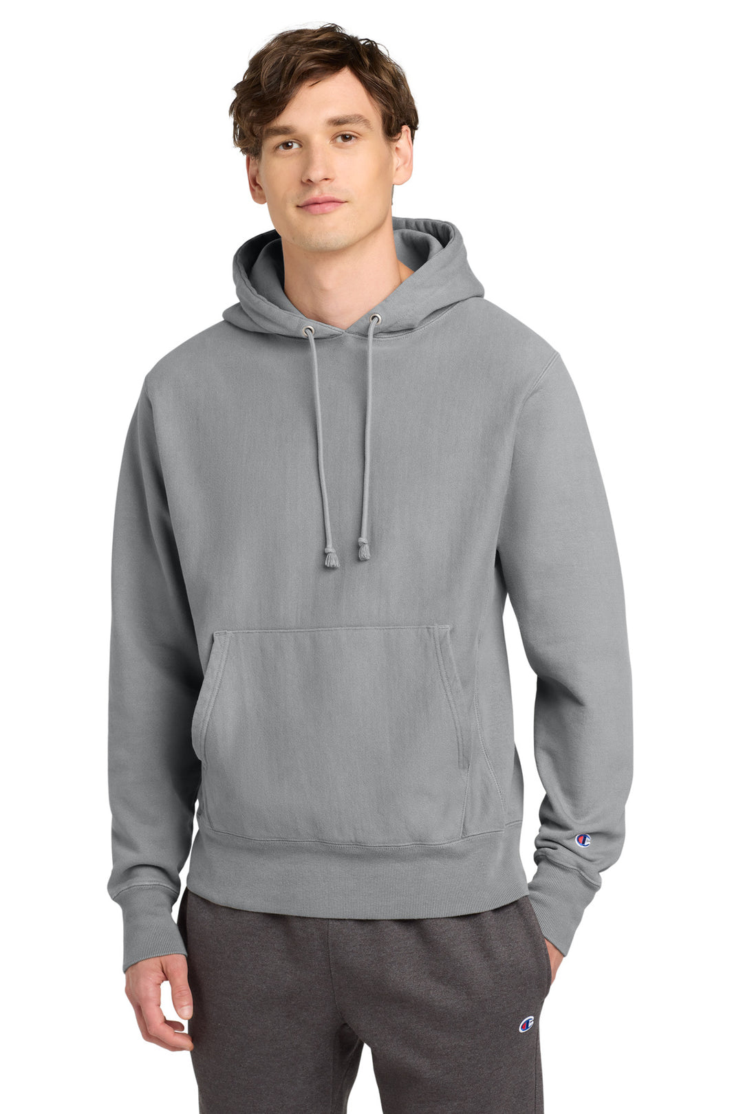 Champion Reverse Weave    Garment-Dyed Hooded Sweatshirt