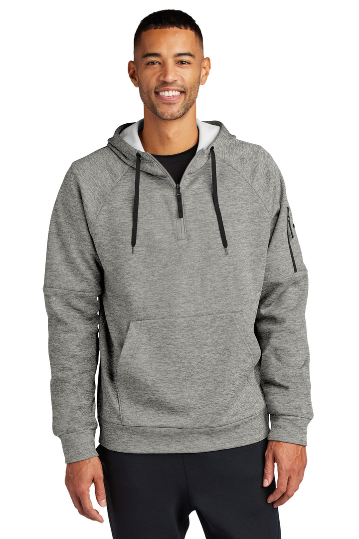 Nike NKFD9742 Therma-FIT Pocket 1/4-Zip Fleece Hoodie